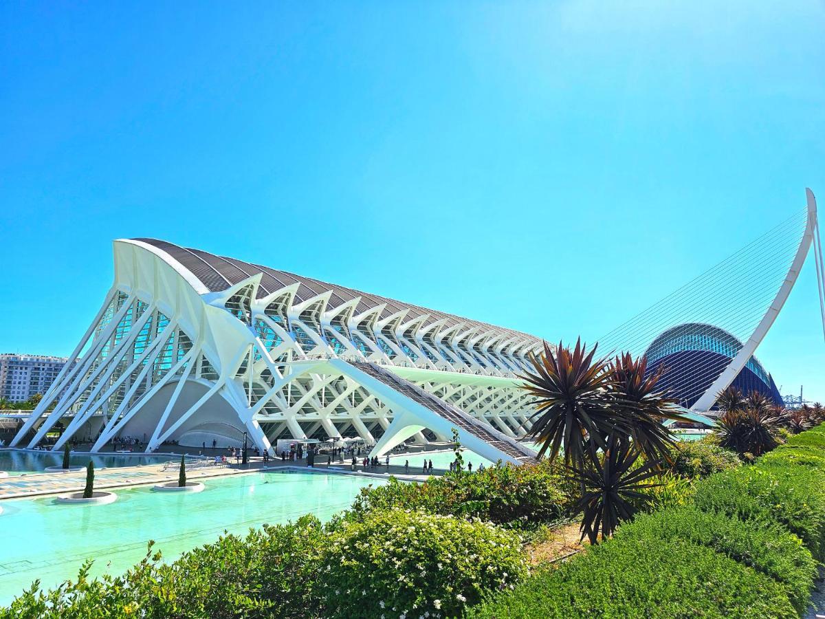 Apartamentos Las Ciencias U Valencie Exteriér fotografie